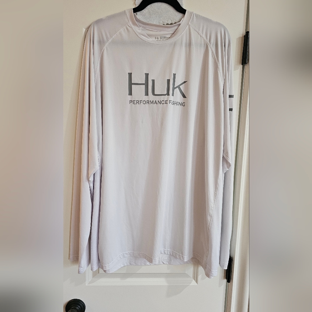 Huk Performance Fishing Shirt in White